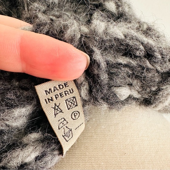 New Alpaca Beanie Hat Made In Peru One Size - Picture 3 of 4